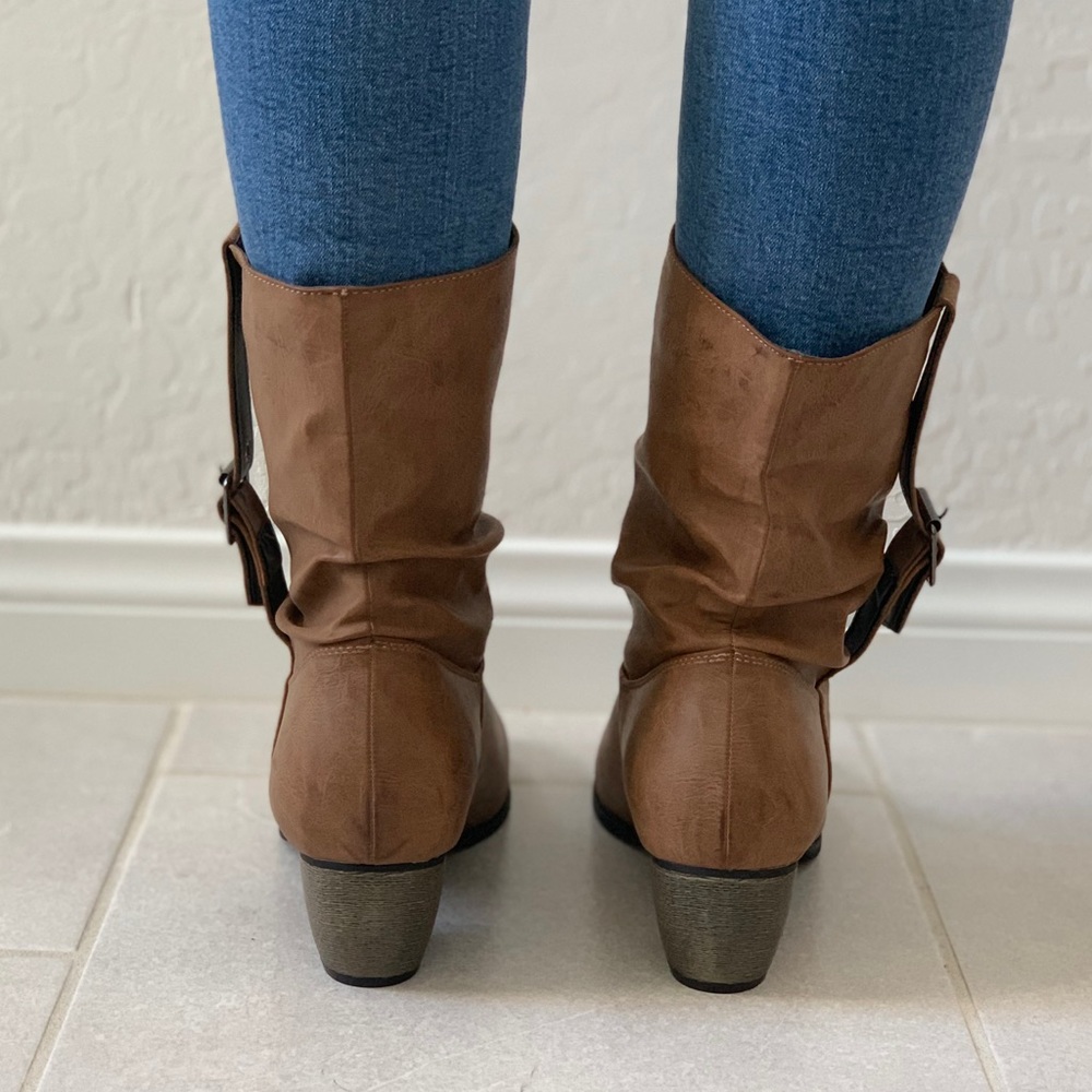 NIB Distressed Sand Low Heel Slouch Chic Boots - Picture 5 of 8